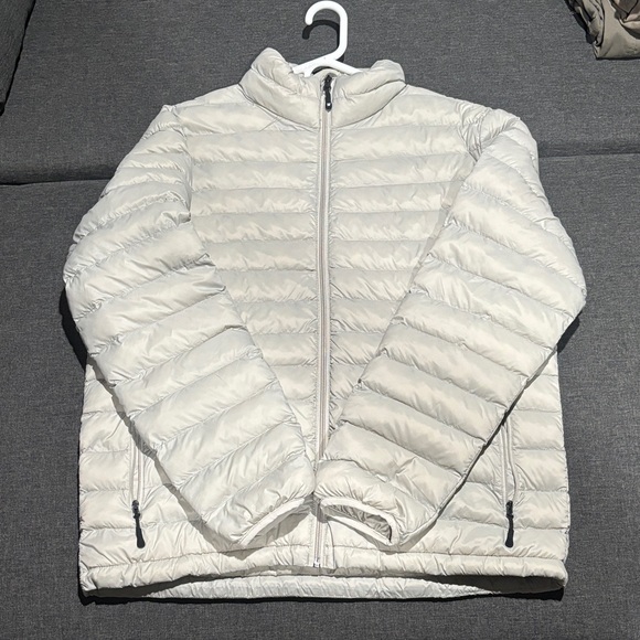 Men’s tan Puffer Jacket - Picture 1 of 3